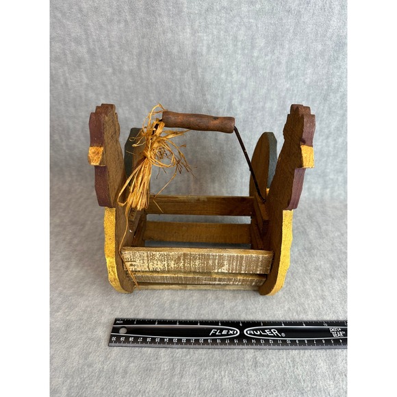 Vintage Wooden Rooster Basket Eggs Holder Rustic Handcrafted Decor Yellow Brown - Picture 7 of 12